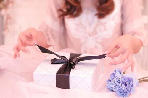 Lushのプレゼントはいらない 1000円台 女性に人気のおすすめ プレゼント用の包装について プレクト